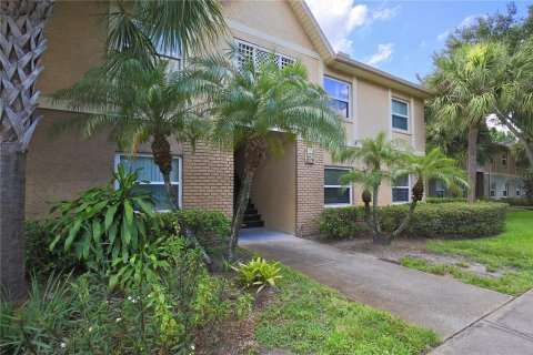 Condominio en alquiler en Orlando, Florida, 2 dormitorios, 84.08 m2 № 1918981 - foto 2
