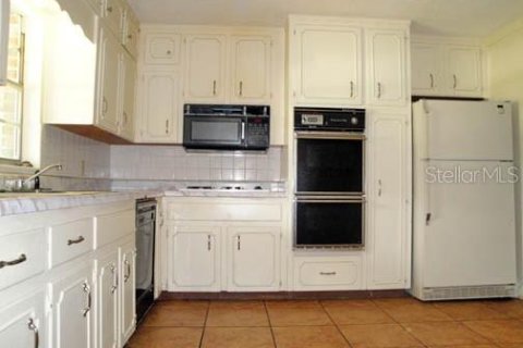 Villa ou maison à vendre à Ocala, Floride: 3 chambres, 209.22 m2 № 2144187 - photo 8