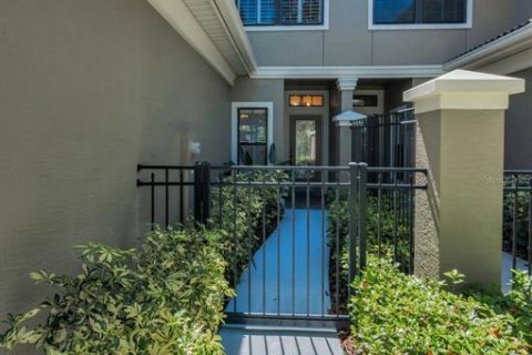 Townhouse in Largo, Florida 3 bedrooms, 205.78 sq.m. № 1537361 - photo 7