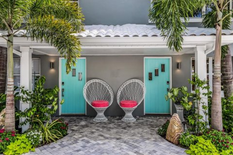 Condominio en alquiler en Sarasota, Florida, 1 dormitorio, 72.93 m2 № 1761201 - foto 11