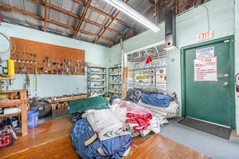 Commercial property in Cocoa, Florida № 1887072 - photo 9