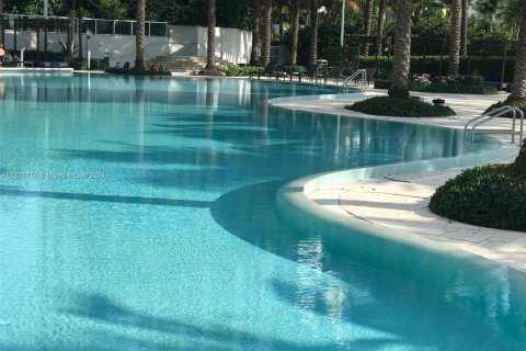 Condo in Miami Beach, Florida, 2 bedrooms  № 2061805