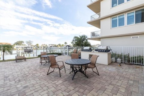 Condo in Clearwater, Florida, 2 bedrooms № 2096486 - photo 27