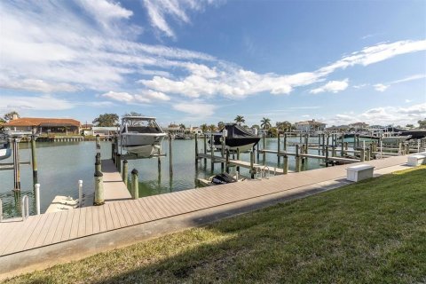 Condo in Clearwater, Florida, 2 bedrooms № 2096486 - photo 30