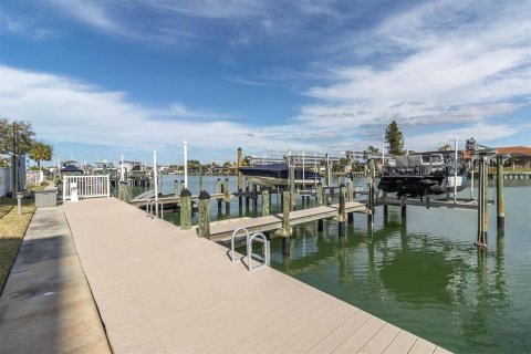 Condo in Clearwater, Florida, 2 bedrooms № 2096486 - photo 29