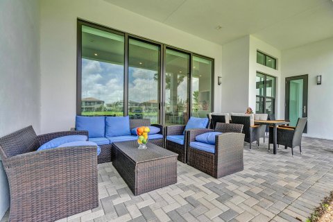 House in Boca Raton, Florida 4 bedrooms, 293.85 sq.m. № 2086377 - photo 25
