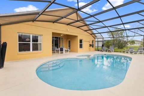 Casa en venta en Kissimmee, Florida, 4 dormitorios, 193.61 m2 № 1916797 - foto 4
