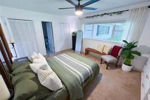 Villa ou maison à vendre à Winter Haven, Floride: 4 chambres, 222.97 m2 № 2401186 - photo 18