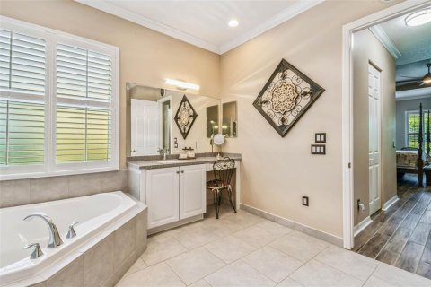 House in Wimauma, Florida 3 bedrooms, 252.97 sq.m. № 1852855 - photo 30