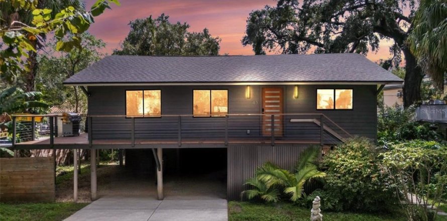 Villa ou maison à Tampa, Floride 2 chambres, 111.48 m2 № 2093096