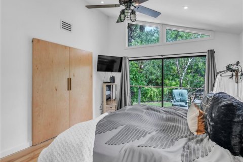 Villa ou maison à vendre à Tampa, Floride: 2 chambres, 111.48 m2 № 2093096 - photo 17