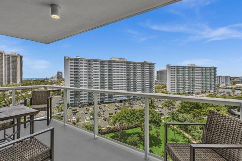 Condominio en venta en Fort Lauderdale, Florida, 2 dormitorios, 104.05 m2 № 2179907 - foto 3