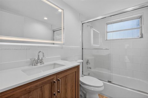 Copropriété à vendre à Miami Beach, Floride: 1 chambre, 60.39 m2 № 1930126 - photo 7