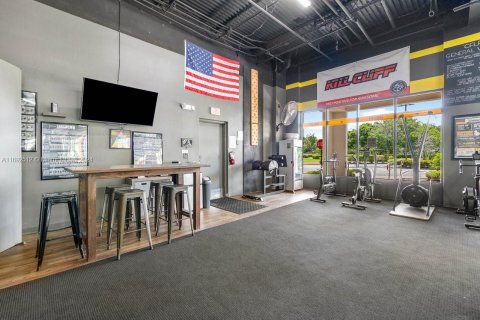 Commercial property in Coconut Creek, Florida № 1958203 - photo 28