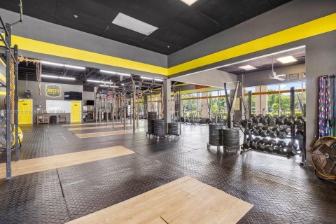 Commercial property in Coconut Creek, Florida № 1958203 - photo 20