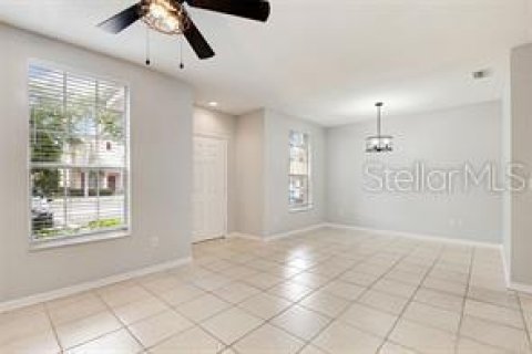 Townhouse in Wesley Chapel, Florida 3 bedrooms, 137.31 sq.m. № 1793726 - photo 18