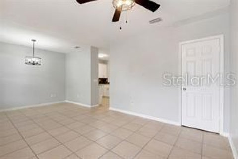 Townhouse in Wesley Chapel, Florida 3 bedrooms, 137.31 sq.m. № 1793726 - photo 19