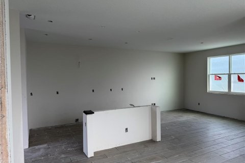Townhouse in Tampa, Florida 4 bedrooms, 173.17 sq.m. № 2198826 - photo 6