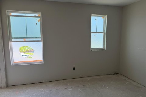 Townhouse in Tampa, Florida 4 bedrooms, 173.17 sq.m. № 2198826 - photo 13