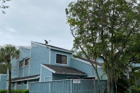 Condominio en venta en North Lauderdale, Florida, 2 dormitorios, 110.18 m2 № 1984419 - foto 12