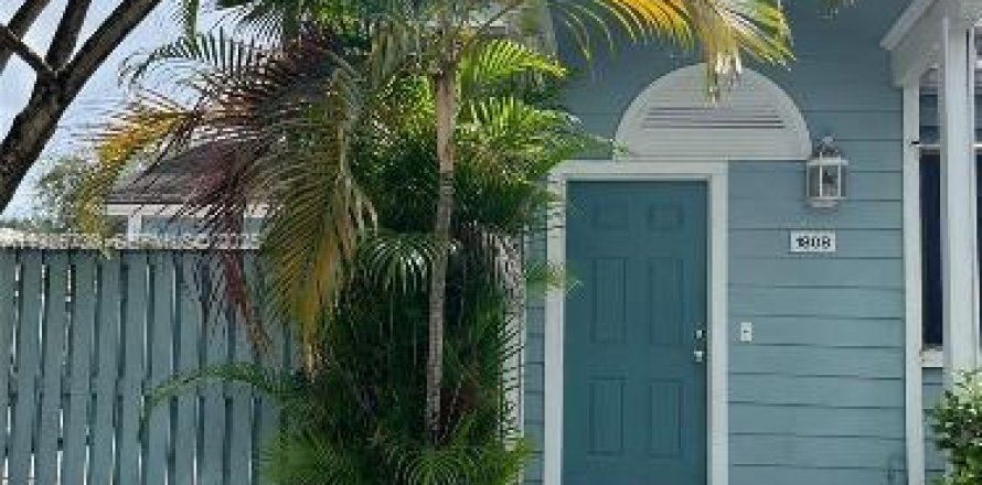 Condominio en North Lauderdale, Florida, 2 dormitorios  № 1984419