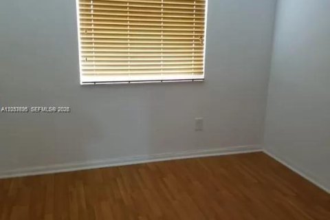 Copropriété à louer à Oakland Park, Floride: 2 chambres, 96.43 m2 № 2078032 - photo 8