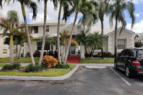 Copropriété à louer à Oakland Park, Floride: 2 chambres, 96.43 m2 № 2078032 - photo 2