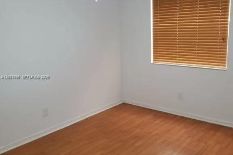 Copropriété à louer à Oakland Park, Floride: 2 chambres, 96.43 m2 № 2078032 - photo 6