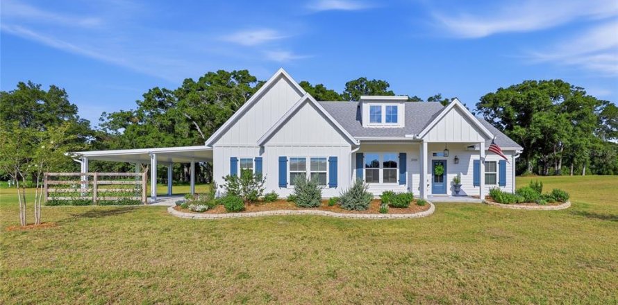 Casa en Bell, Florida 3 dormitorios, 167.97 m2 № 2158005