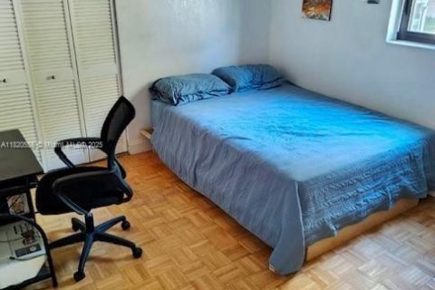 Copropriété à vendre à Miami, Floride: 2 chambres, 64.29 m2 № 1779180 - photo 9