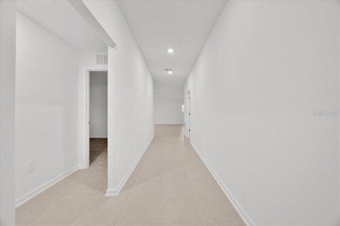 Casa en alquiler en Lake Wales, Florida, 4 dormitorios, 169.45 m2 № 1906411 - foto 3