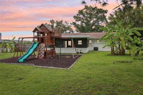 Casa en venta en Plant City, Florida, 3 dormitorios, 111.48 m2 № 1912935 - foto 2