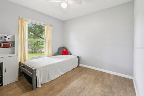 House in Plant City, Florida 3 bedrooms, 111.48 sq.m. № 1912935 - photo 17