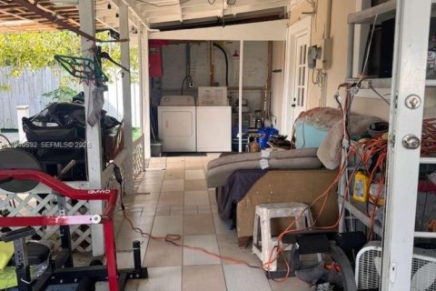Casa en venta en Homestead, Florida, 4 dormitorios, 138.33 m2 № 2088687 - foto 22