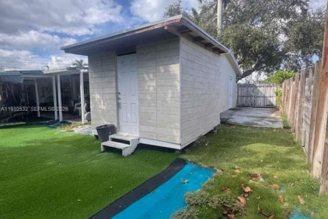 Casa en venta en Homestead, Florida, 4 dormitorios, 138.33 m2 № 2088687 - foto 21