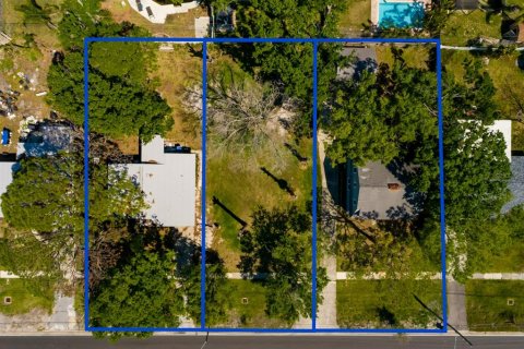 Villa ou maison à vendre à Saint Petersburg, Floride: 3 chambres, 156.45 m2 № 1634077 - photo 1
