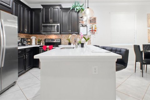 Touwnhouse à vendre à Kissimmee, Floride: 3 chambres, 148.83 m2 № 2413425 - photo 16