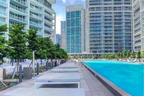 Condo in Miami, Florida, 1 bedroom  № 1944739 - photo 14