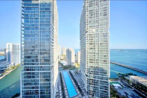 Condo in Miami, Florida, 1 bedroom  № 1944739 - photo 12