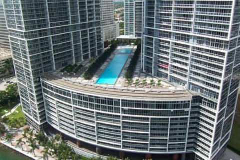 Condo in Miami, Florida, 1 bedroom  № 1944739 - photo 10