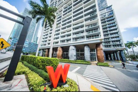 Condo in Miami, Florida, 1 bedroom  № 1944739 - photo 5