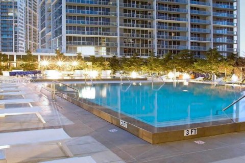 Condo in Miami, Florida, 1 bedroom  № 1944739 - photo 15