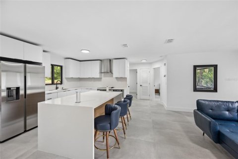 Villa ou maison à vendre à Dunnellon, Floride: 2 chambres, 102.19 m2 № 2322278 - photo 6