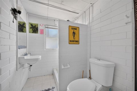 Villa ou maison à louer à New Smyrna Beach, Floride: 2 chambres, 87.7 m2 № 2419296 - photo 19
