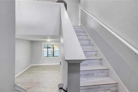 Villa ou maison à louer à Kissimmee, Floride: 5 chambres, 260.13 m2 № 2198485 - photo 22