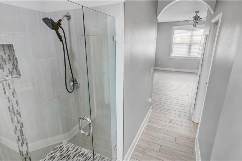 Villa ou maison à louer à Kissimmee, Floride: 5 chambres, 260.13 m2 № 2198485 - photo 20