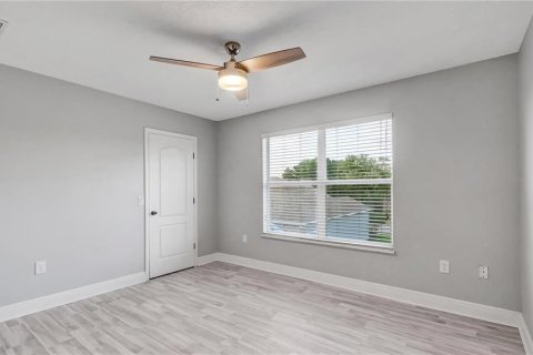 Villa ou maison à louer à Kissimmee, Floride: 5 chambres, 260.13 m2 № 2198485 - photo 30