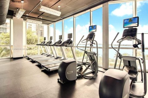 Condominio en venta en Miami, Florida, 1 dormitorio, 73.49 m2 № 1785882 - foto 14