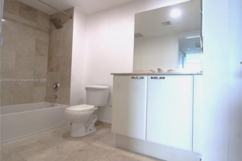 Condominio en venta en Miami, Florida, 1 dormitorio, 73.49 m2 № 1785882 - foto 25