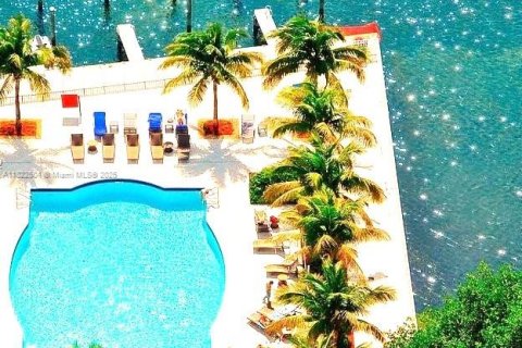 Condominio en venta en Miami, Florida, 1 dormitorio, 73.49 m2 № 1785882 - foto 17